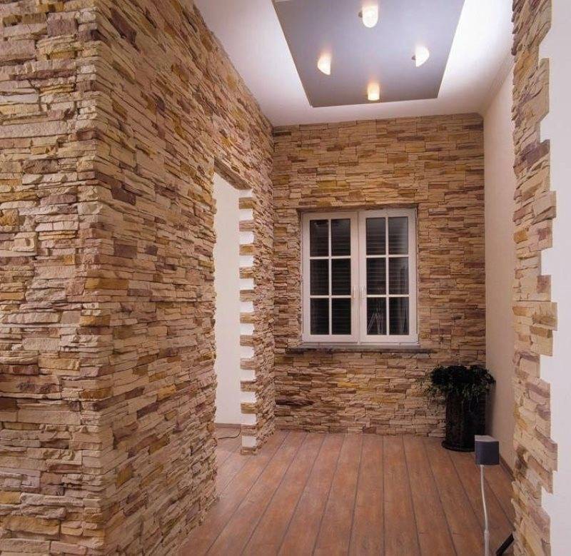 Декоративный камень для внутренней отделки стен: виды облицовочных искусственных и натуральных изделий