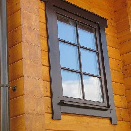 Наличники на окна в деревянном доме — от простых красивых до сложных резных
