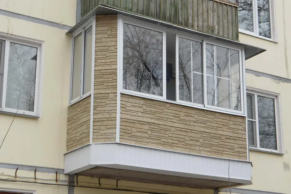 48 вариантов отделки балкона внутри